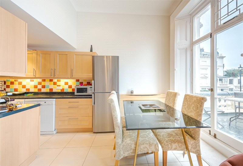 St Georges Drive, London, SW1V