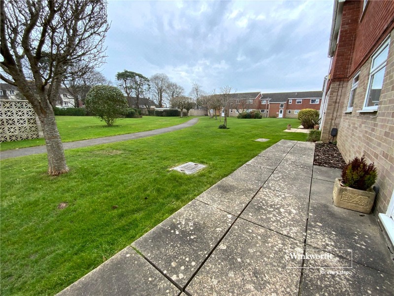 The Lawns, Waterford Road, Highcliffe, Christchurch, BH23