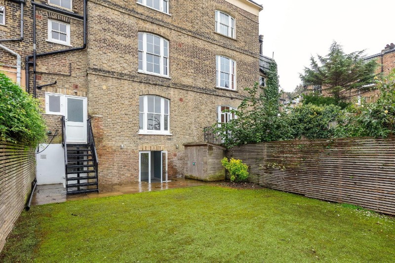 Camden Hill Road, London, SE19