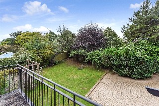 The Avenue, Petersfield, Hampshire, GU31