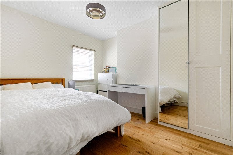 Henshaw Street, London, SE17