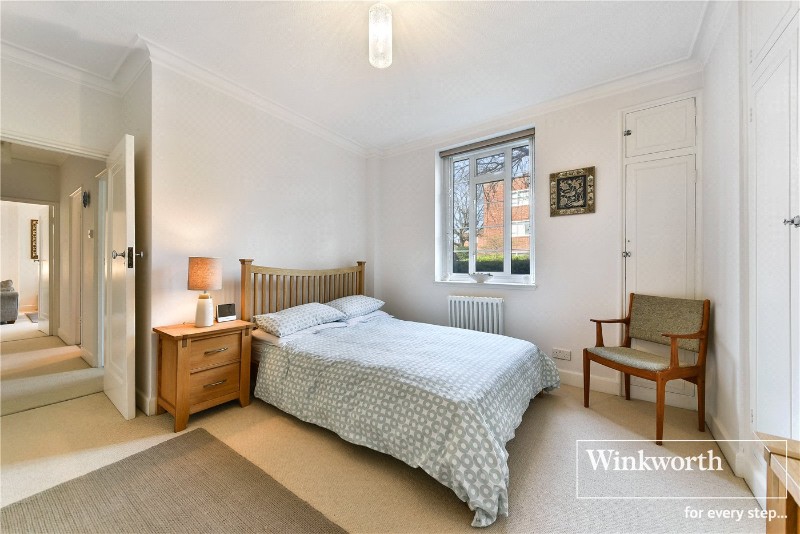 Watchfield Court, Sutton Court Road, Chiswick, W4