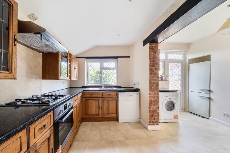 Bromley Road, London, SE6
