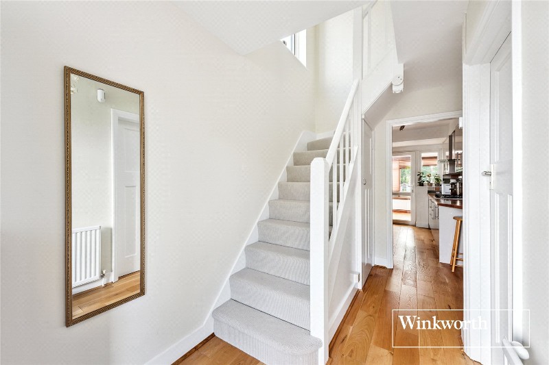 Leeside, Barnet, EN5