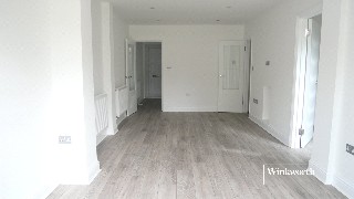 Connaught Road, Barnet, EN5