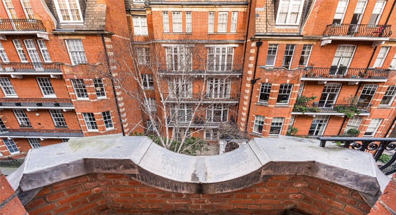 Emery Hill Street, London, SW1P