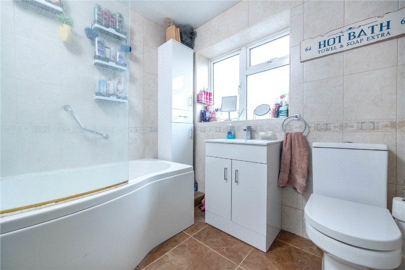 Linchfield Close, Deeping St. James, Peterborough, Lincolnshire, PE6