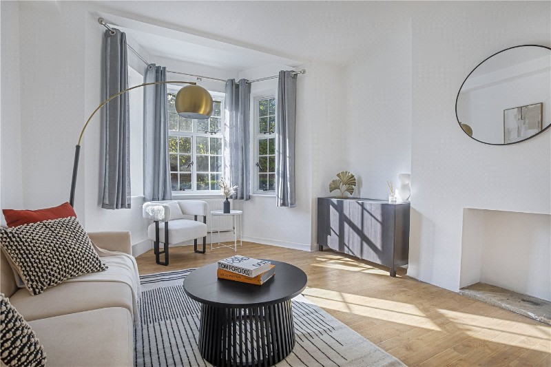 Myddelton Passage, London, EC1R