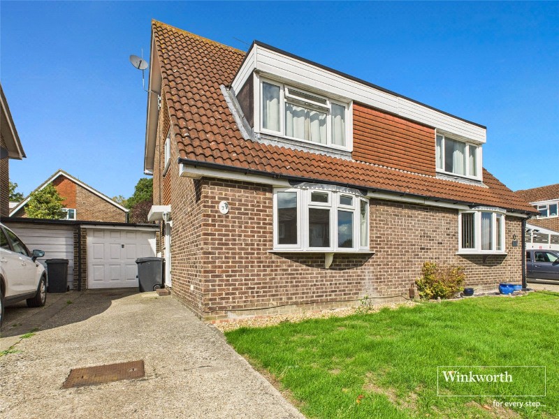 Narromine Drive, Calcot, Reading, Berkshire, RG31