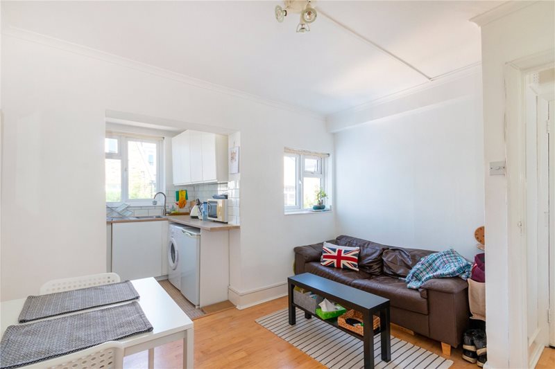 Dafforne Road, London, SW17