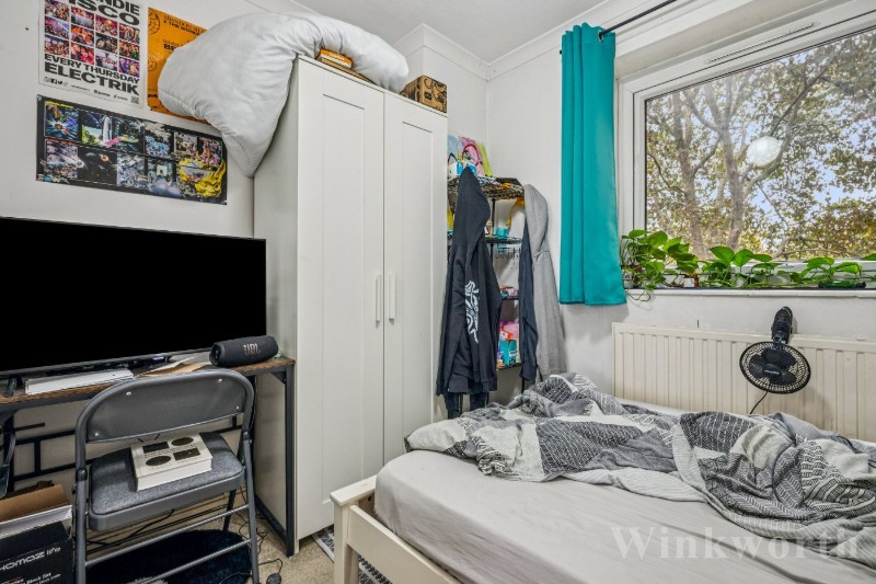 Flat 6, Caversham House, Friary Estate, London, SE15