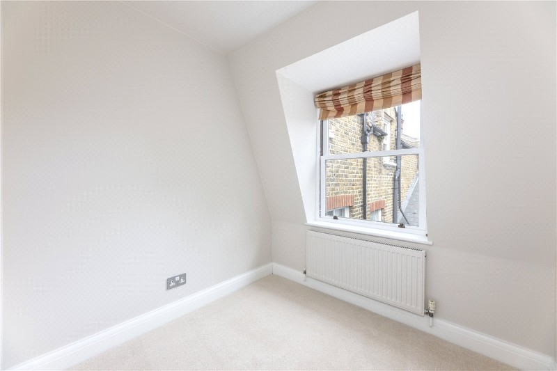 Oakhill Road, London, SW15
