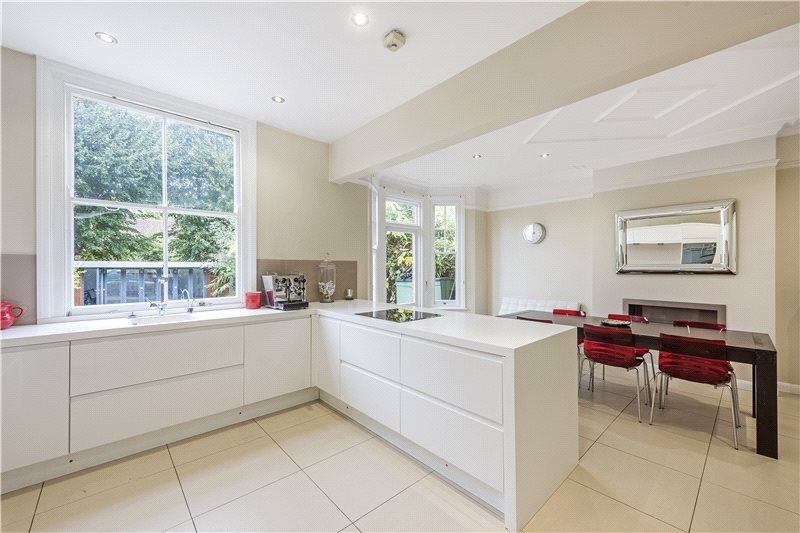 Westmoreland Road, Barnes, London, SW13