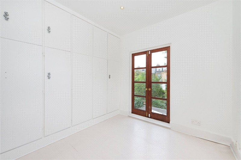 Antrobus Road, London, W4