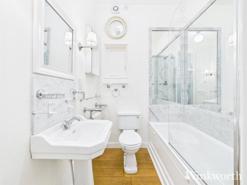 Fordhook Avenue, London, W5