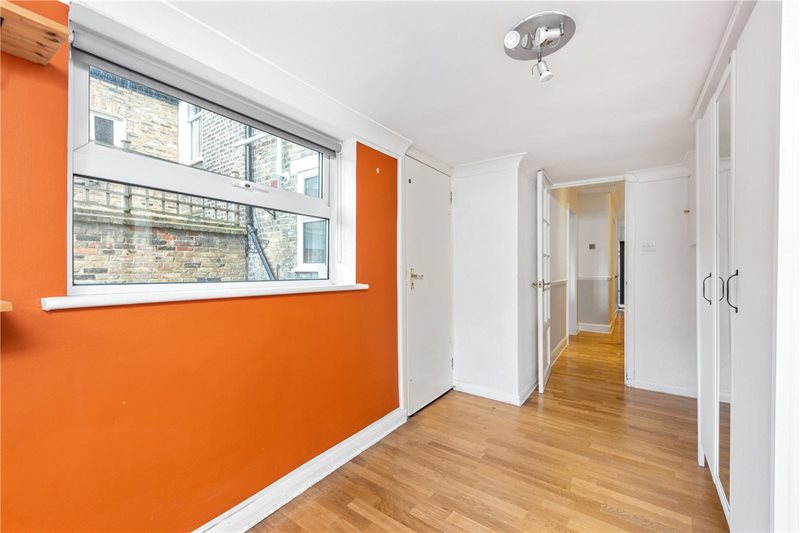 Colvestone Crescent, London, E8