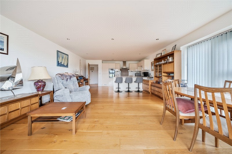 Kingman Way, Newbury, Berkshire, RG14
