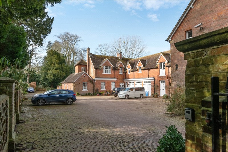 Chilham Castle Estate, Chilham, Canterbury, Kent, CT4