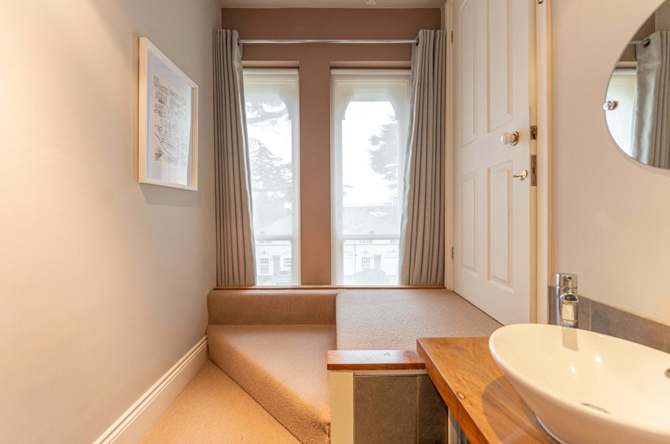 En-Suite To Windows