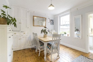 Whitworth Road, Abington, Northampton, Northamptonshire, NN1