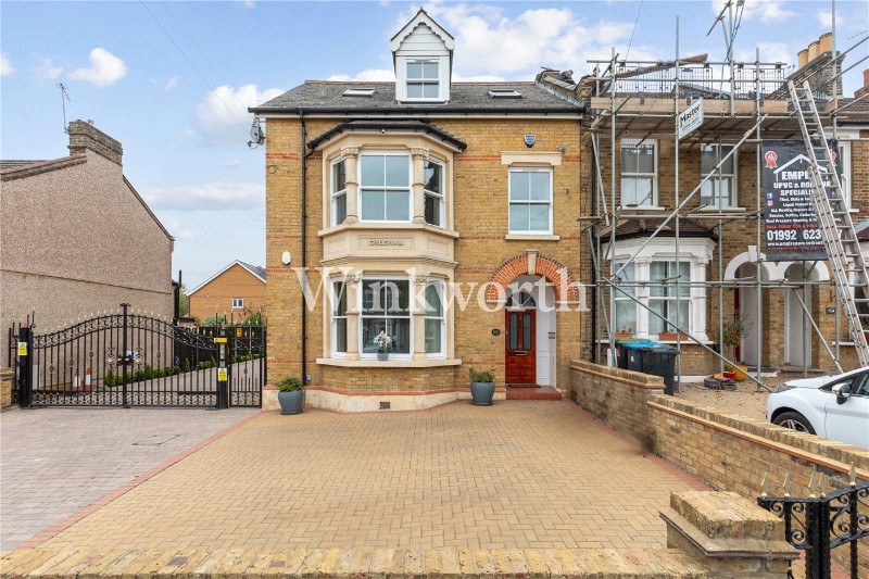 Gordon Hill, Enfield, EN2