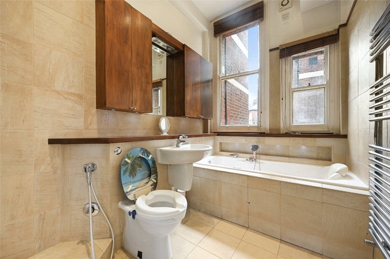 Phoenix Lodge Mansions, London, W6