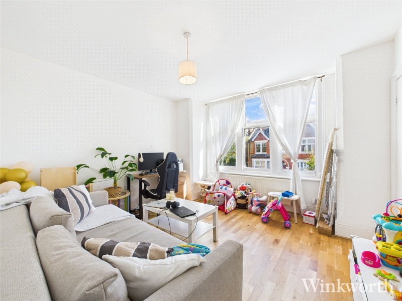 Kings Avenue, Ealing, London, UK, W5