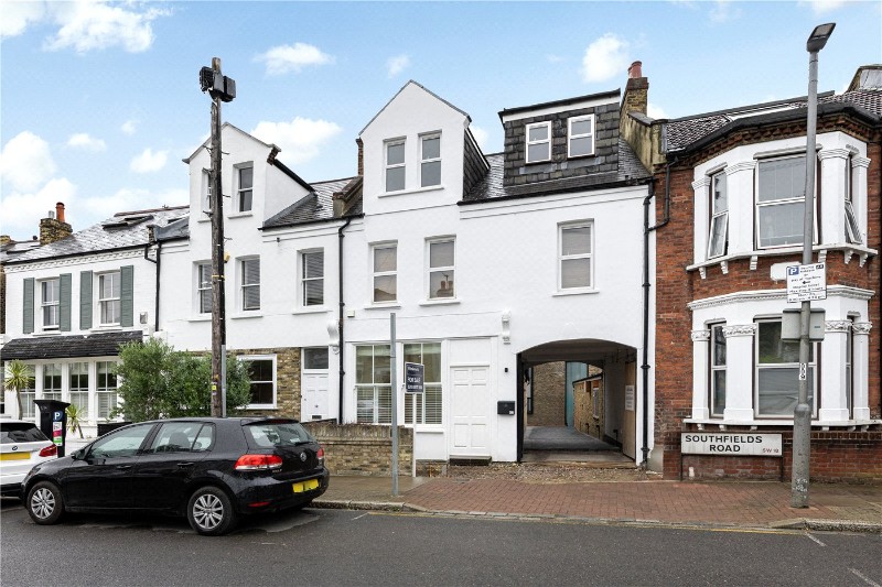Southfields Road, London, SW18