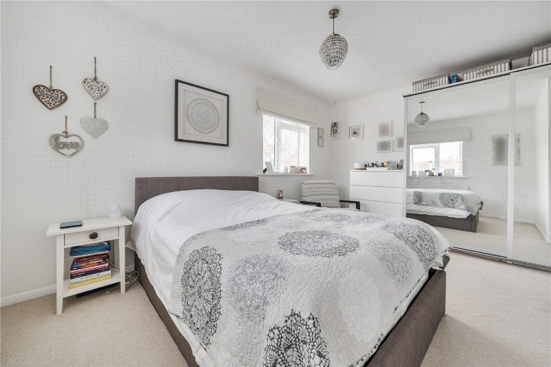 Arthur Close, Bagshot, GU19
