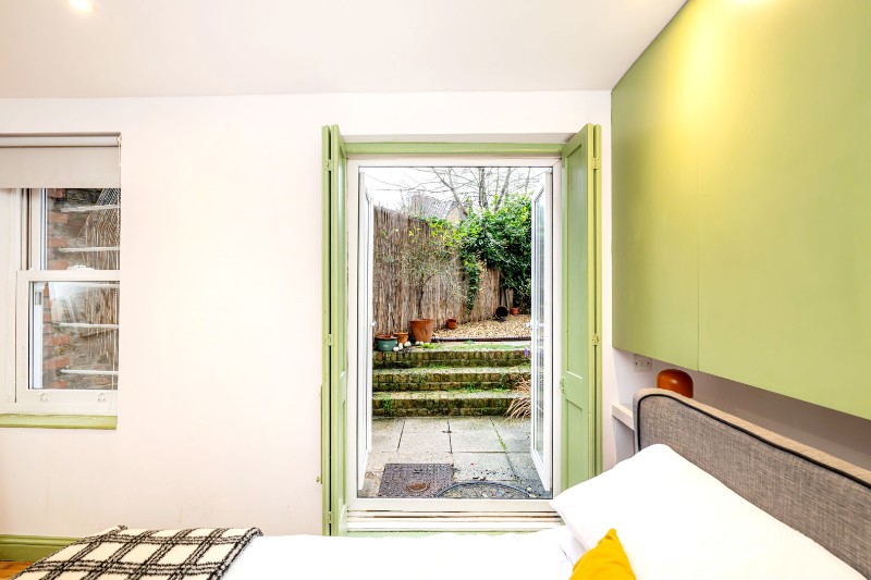 Chesterton Road, London, W10