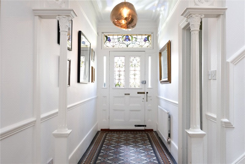 Larpent Avenue, London, SW15