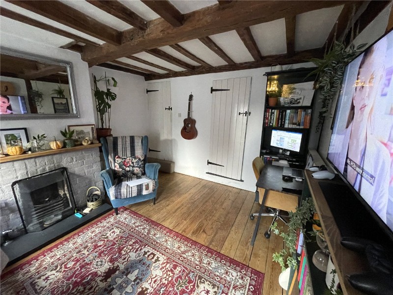 West Street, Farnham, Surrey, GU9