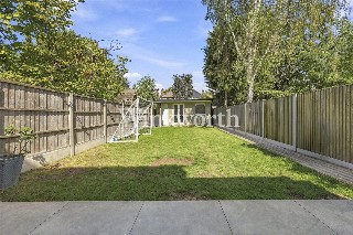 Woodberry Avenue, London, N21