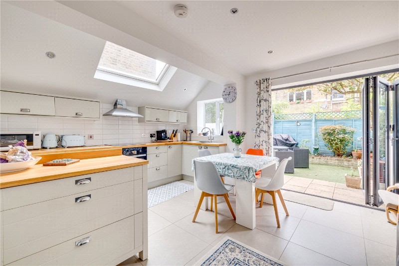 Petley Road, London, W6