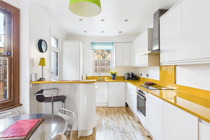 Amesbury Avenue, London, SW2