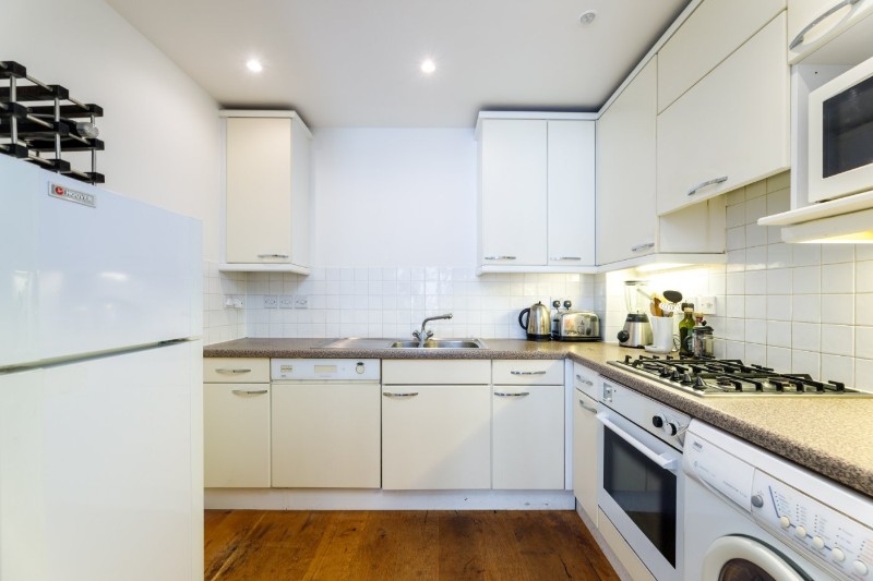 Point Pleasant, London, SW18