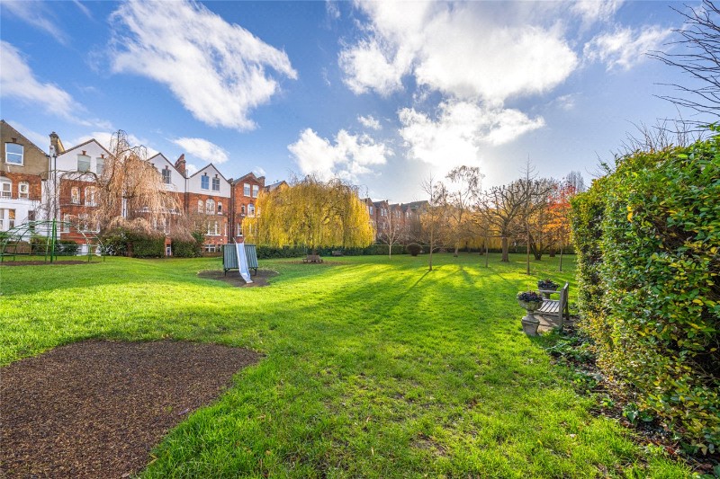 Canfield Gardens, London, NW6