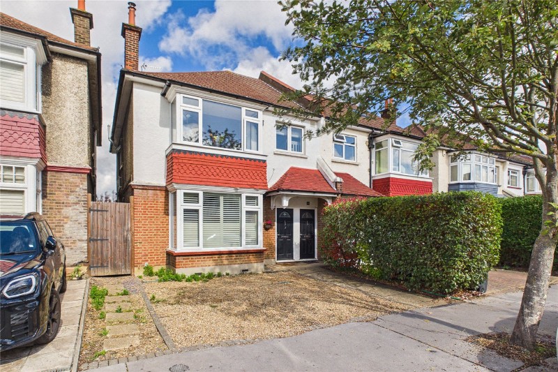 Ederline Avenue, London, SW16