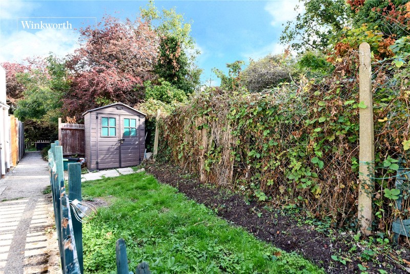 The Maisonettes, Alberta Avenue, Cheam, Sutton, SM1