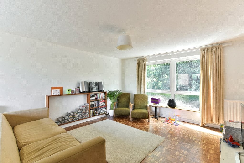 2 bedroom property for sale in Maple Road, Surbiton, KT6 (Ref SUR190015