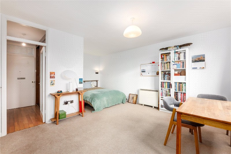 Avon Court, Keswick Road, London, SW15