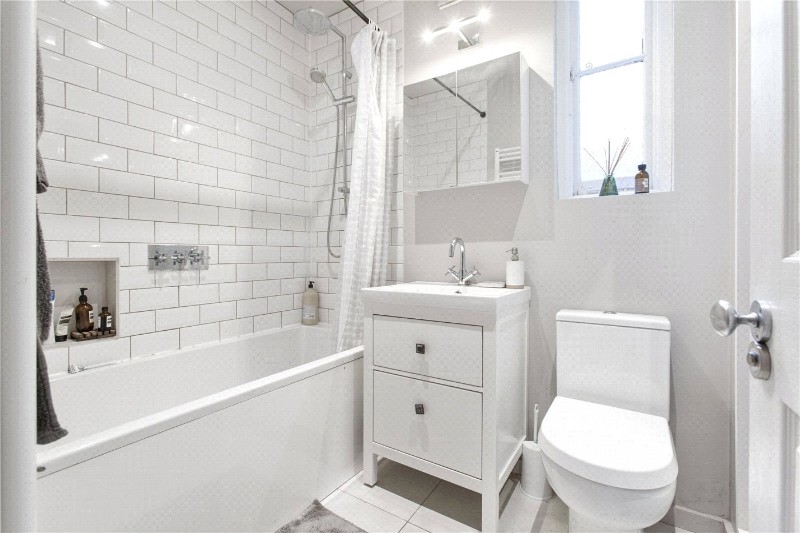 Downton Avenue, London, SW2
