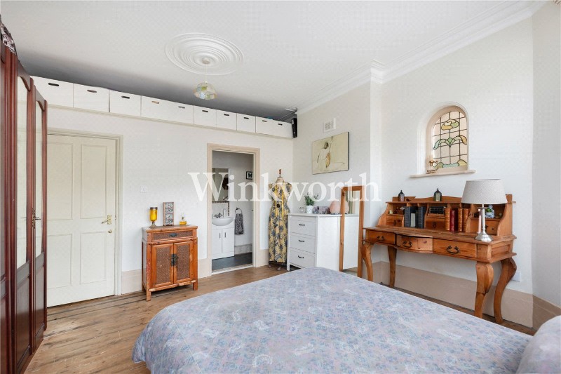Fox Lane, London, N13