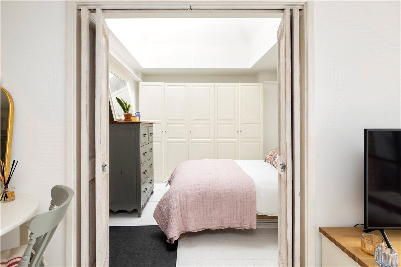 Almeida Street, London, N1