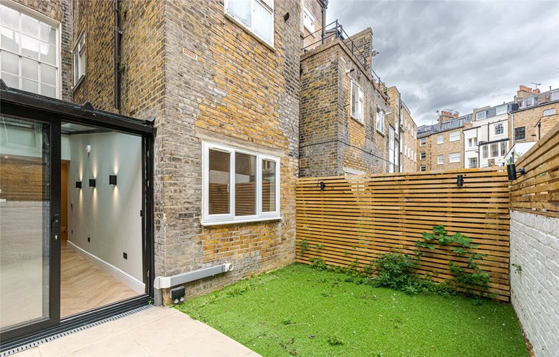 Alderney Street, London, SW1V