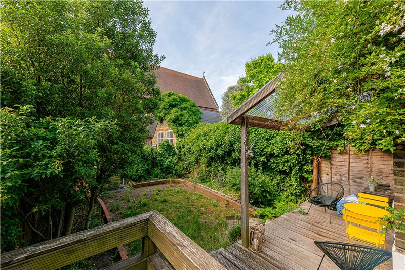 Burrows Road, London, NW10