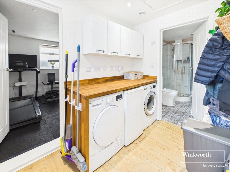 Breach Square, Priory Avenue, Hungerford, Berkshire, RG17
