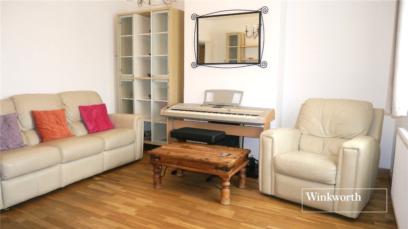 Armstrong Crescent, New Barnet, EN4