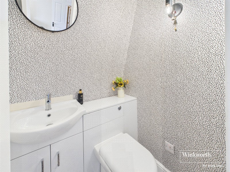 Sunningfields Road, London, NW4