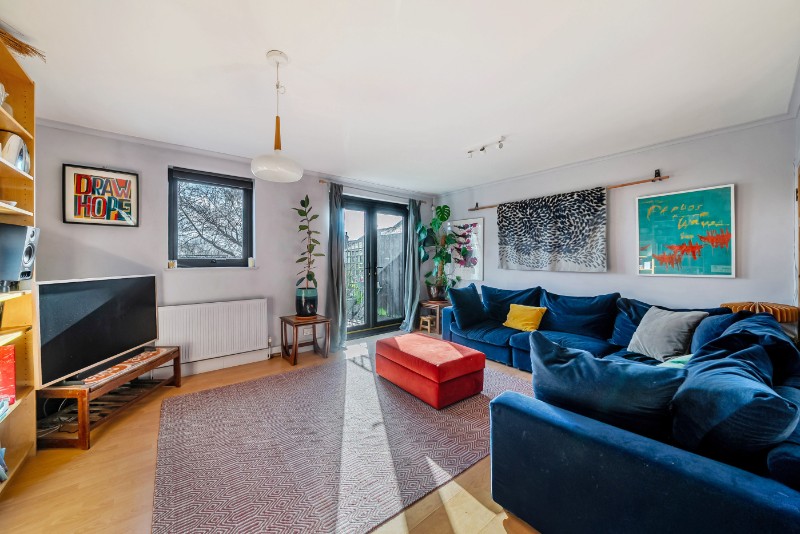 Round Hill, London, SE26